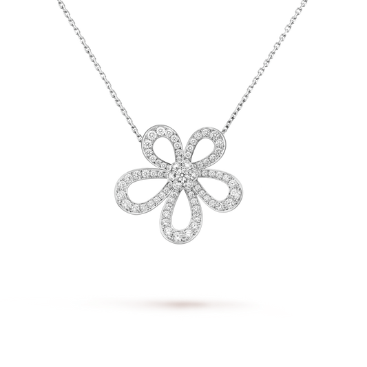 Flowerlace Pendant 18K Gold Necklace