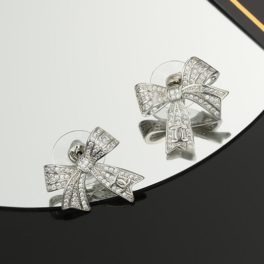 Chanel Bow Tie Diamond 18K Gold Earrings