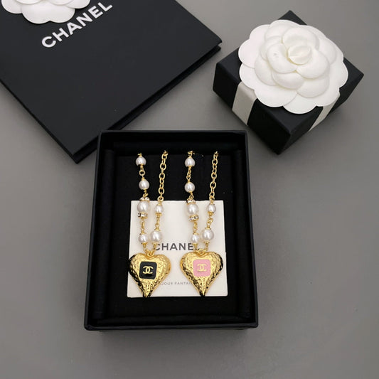 Chanel Pearls Chain 18K Gold Necklace