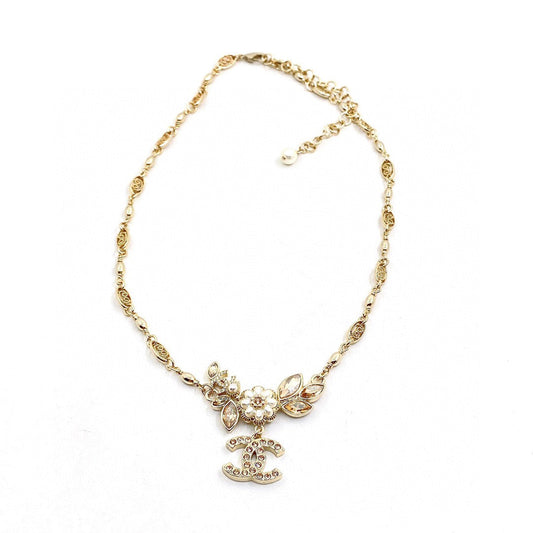 Chanel Flower Diamond 18K Gold Necklace