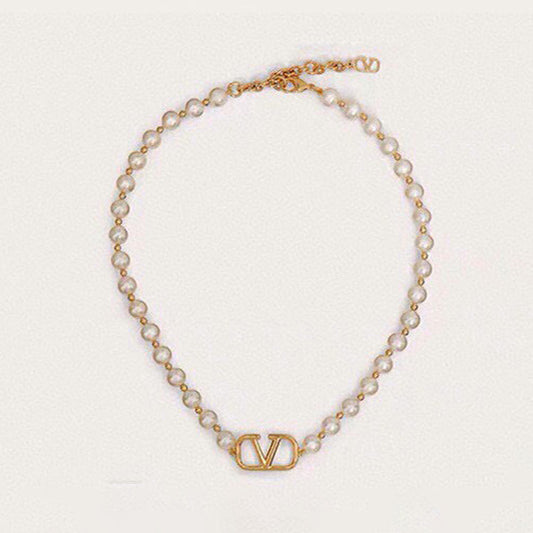 VLogo Pearls Choker 18K Gold Necklace